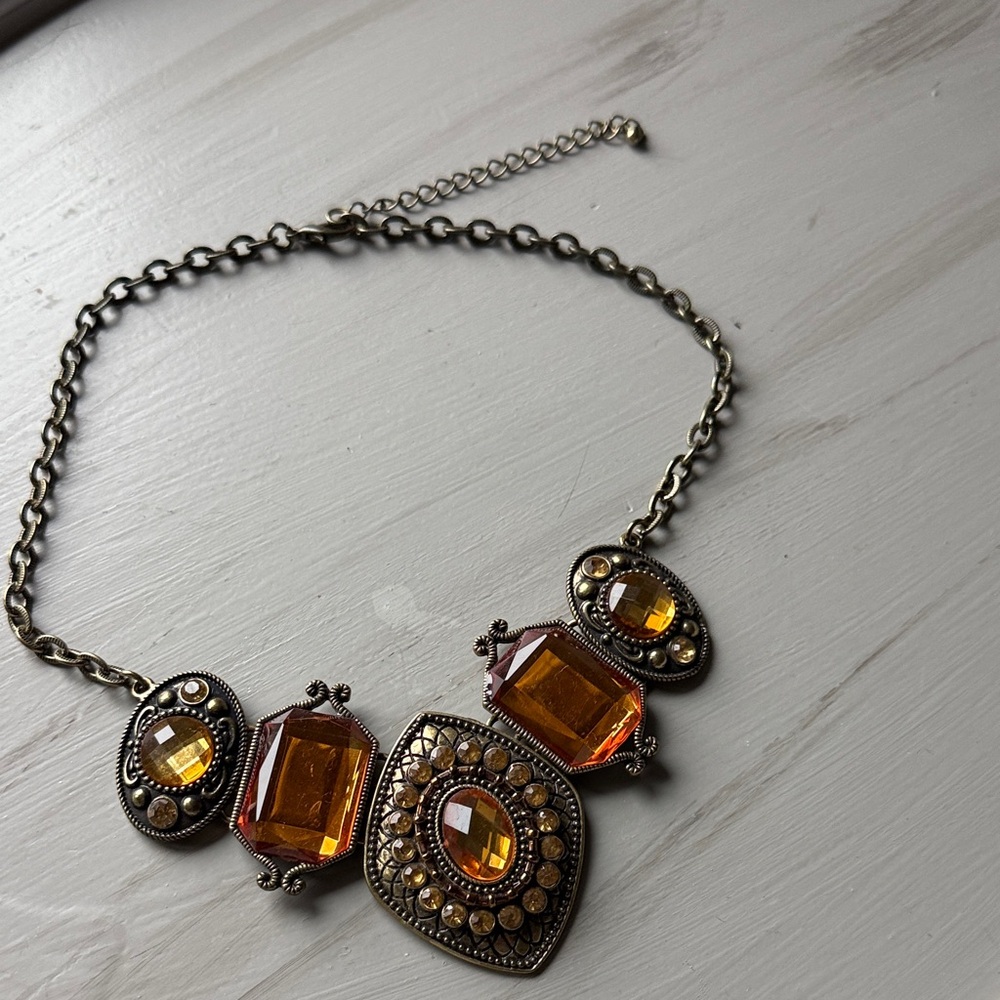 Elegant Gold Statement Necklace